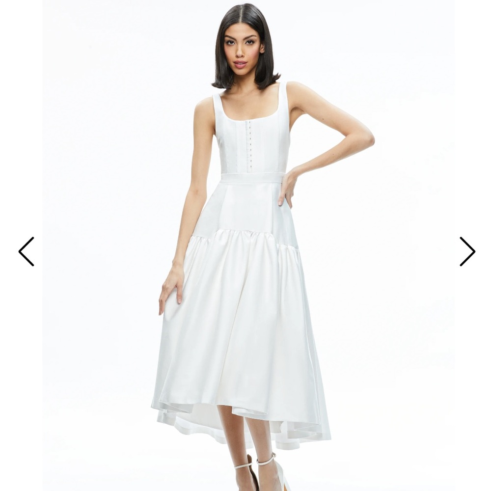 Alice + Olivia Diana Sleeveless Structured Midi Dress